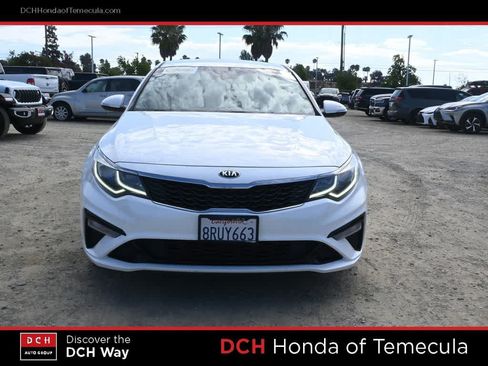 Used 2020 Kia Optima LX FWD image 2