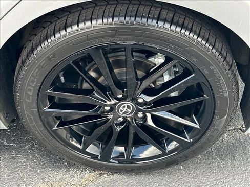 Used 2023 Toyota Camry XSE FWD image 37