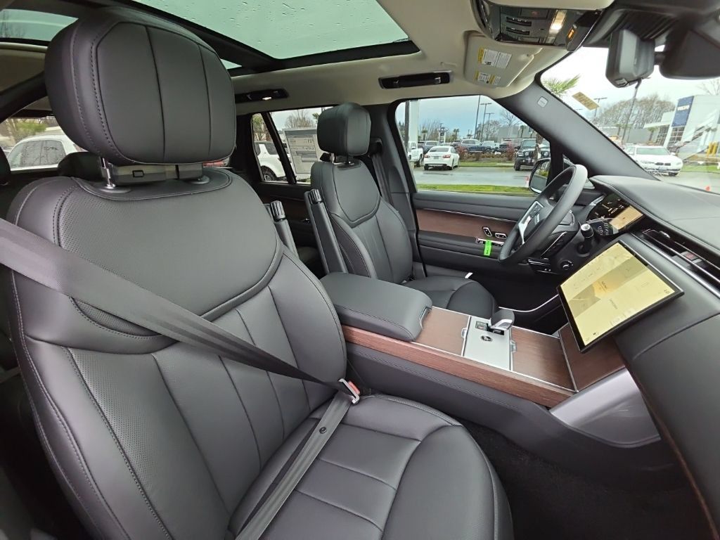 New 2026 Land Rover Range Rover SE AWD/4WD image 21