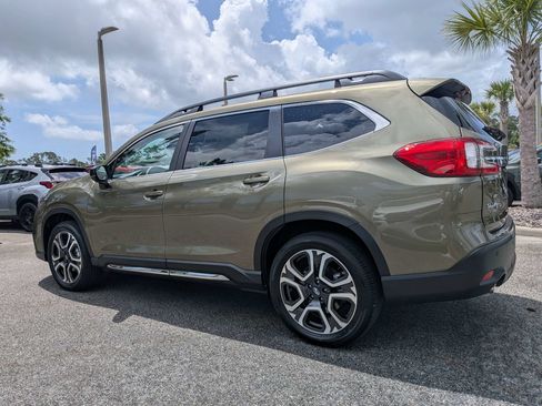 Used 2026 Subaru Ascent Limited AWD/4WD image 6