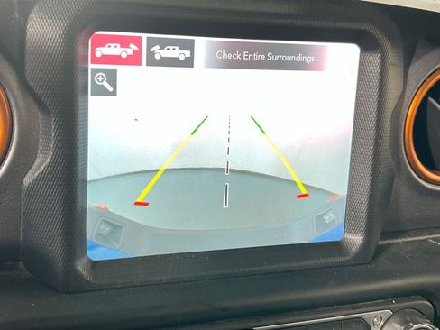 Used 2021 Jeep Gladiator Mojave image 14