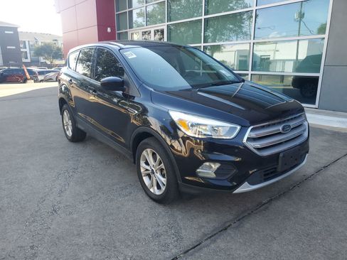 Used 2019 Ford Escape SE AWD/4WD image 9