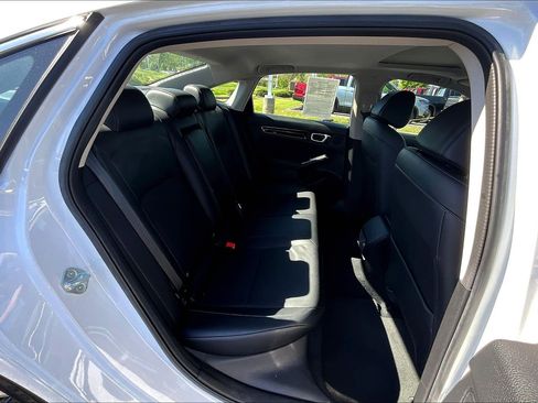 Used 2023 Honda Civic Touring image 25