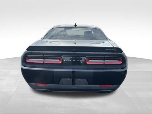 Used 2018 Dodge Challenger SRT Hellcat image 6