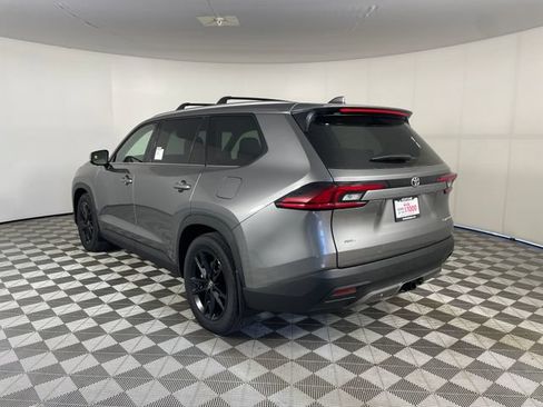 New 2026 Toyota Grand Highlander AWD image 12