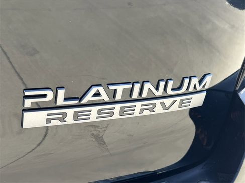 Used 2025 Nissan Armada Platinum Reserve image 6