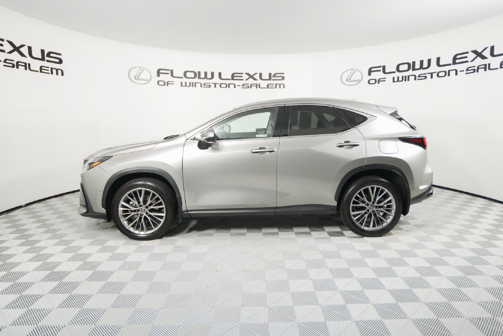 Certified 2022 Lexus NX 350h AWD w/ Vision Package image 4