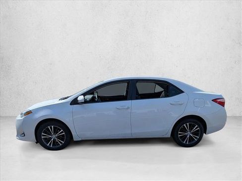 Used 2018 Toyota Corolla LE w/ LE Premium Package image 8