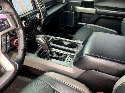 Used 2018 Ford F150 Raptor w/ Equipment Group 802A Luxury image 16