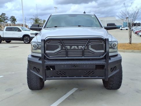 Used 2018 RAM 2500 Laramie w/ Sport Appearance Group image 4