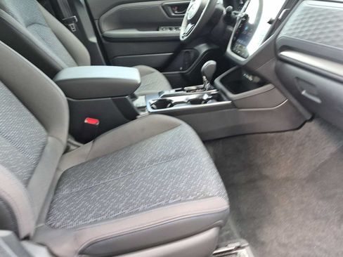 Used 2026 Subaru Forester Premium AWD/4WD image 21