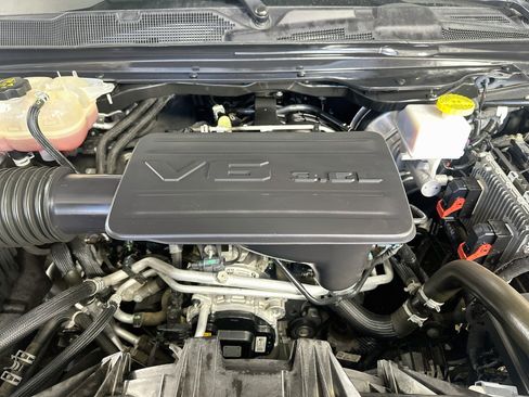Used 2022 RAM 1500 Big Horn AWD/4WD image 33