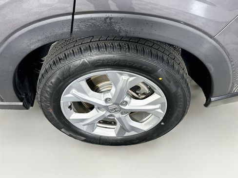 Used 2025 Honda HR-V LX image 11