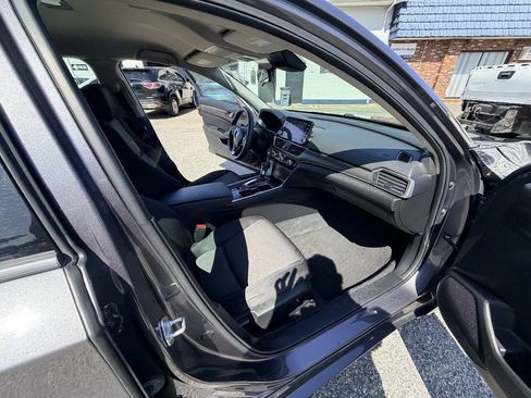 Used 2022 Honda Accord LX image 54