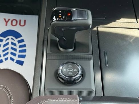 New 2026 GMC Hummer EV SUV AWD/4WD image 18