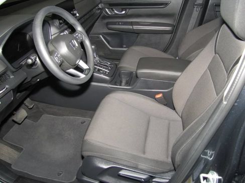 Certified 2025 Honda CR-V LX image 8