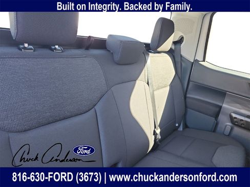 New 2025 Ford Maverick XL w/ Equipment Group 102A image 23