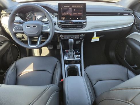 New 2026 Jeep Compass Limited AWD/4WD image 37