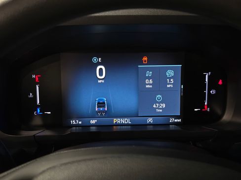 New 2025 Ford Maverick XL w/ Equipment Group 101A image 19