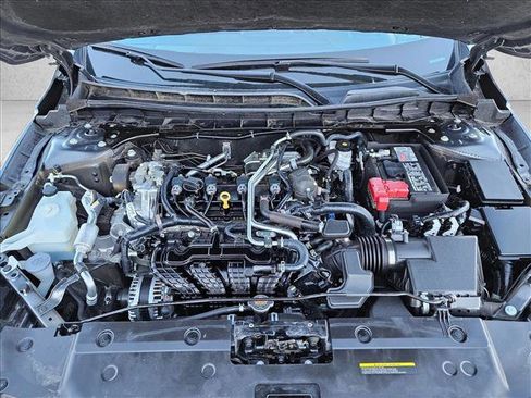 Used 2024 Nissan Altima 2.5 SV image 22