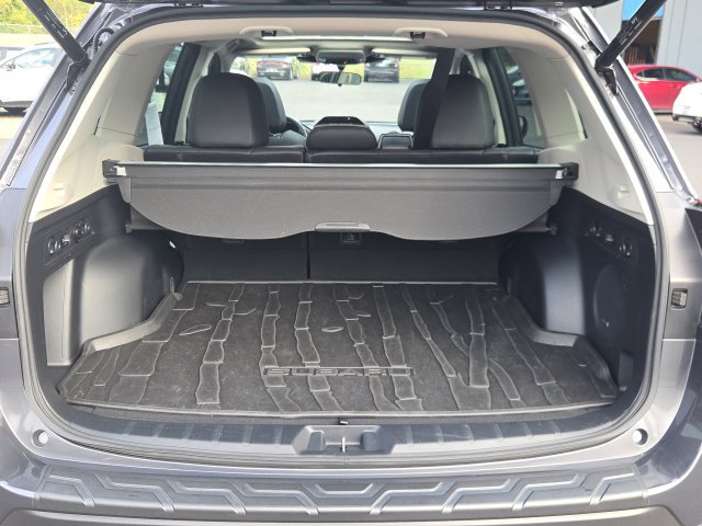 Used 2023 Subaru Forester Touring AWD/4WD image 18