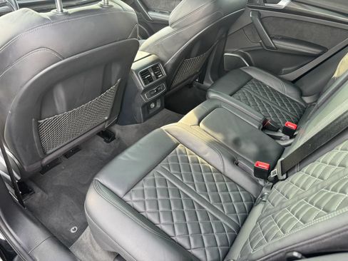Used 2018 Audi SQ5 Premium Plus w/ Navigation Package AWD/4WD image 13
