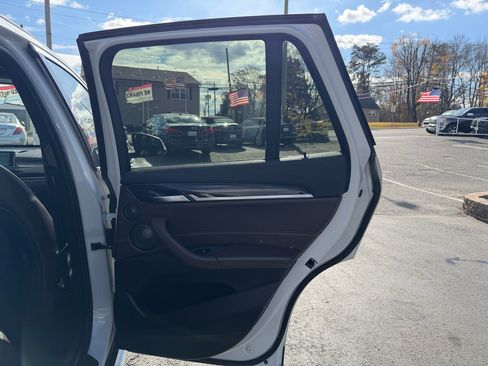 Used 2016 BMW X1 xDrive28i image 25