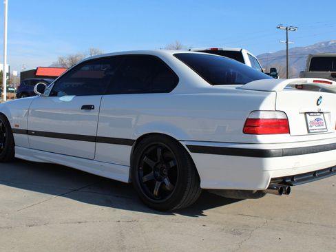 Used 1999 BMW M3 Coupe image 16
