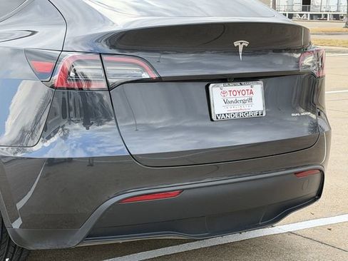 Used 2024 Tesla Model Y Long Range image 6