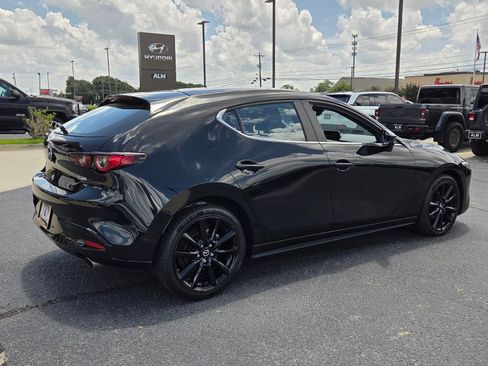 Used 2024 MAZDA MAZDA3 s FWD image 12