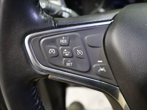 Used 2020 Chevrolet Equinox LT image 34