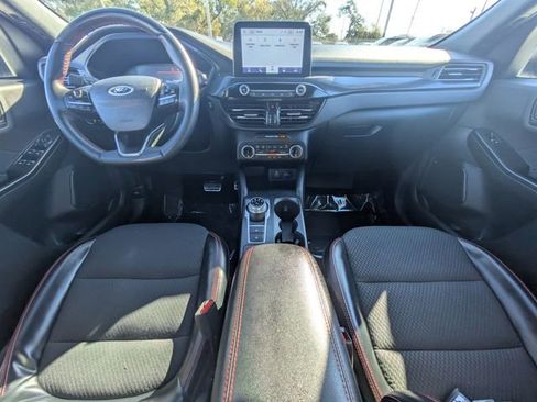 Used 2024 Ford Escape ST-Line w/ Cold Weather Package image 12