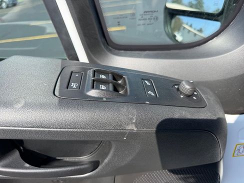 New 2026 RAM ProMaster 2500 w/ Convenience Group image 18