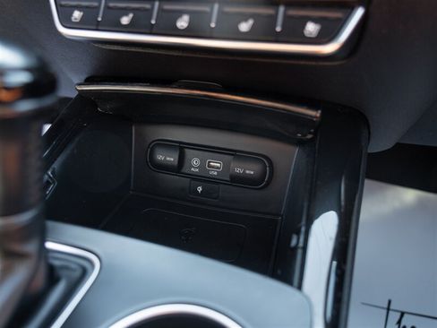 Used 2019 Kia Sorento SX AWD/4WD image 39
