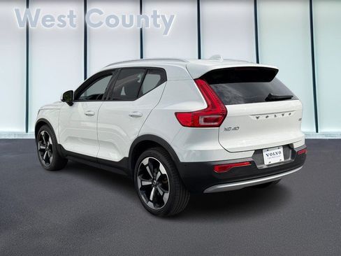 Used 2019 Volvo XC40 T5 Momentum AWD/4WD image 7