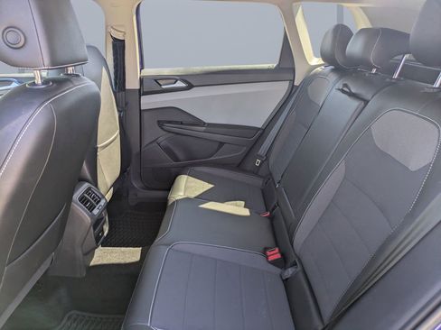 Used 2023 Volkswagen Taos SE image 13