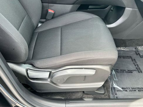 New 2026 Hyundai Santa Fe SE FWD image 18