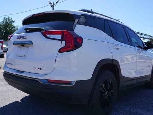 Used 2023 GMC Terrain AT4 AWD/4WD image 4