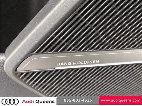 Certified 2024 Audi Q5 e Premium Plus w/ Premium Plus Package image 20