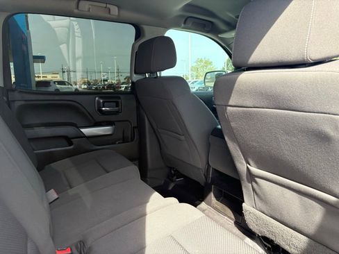 Used 2018 Chevrolet Silverado 1500 LT w/ Texas Edition image 7