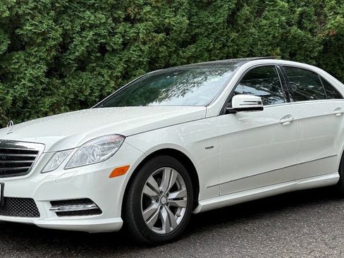 Used 2012 Mercedes-Benz E 350 BlueTEC Sedan image 37