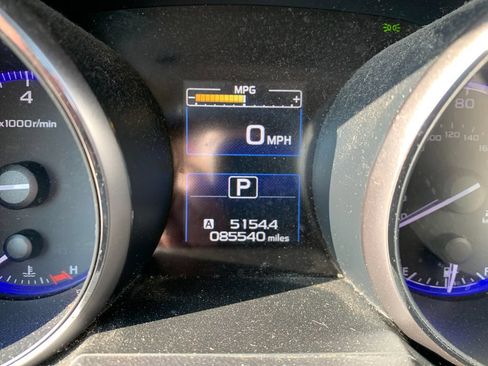 Used 2015 Subaru Legacy 2.5i Premium AWD/4WD image 29