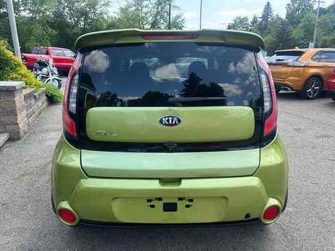 Used 2015 Kia Soul ! image 5