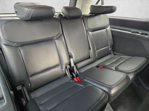 Used 2025 Ford Expedition Max Platinum image 18