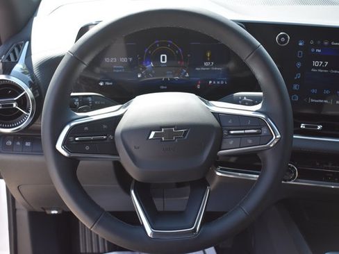 New 2027 Chevrolet Equinox LT w/ Safety and Technology Package FWD image 16