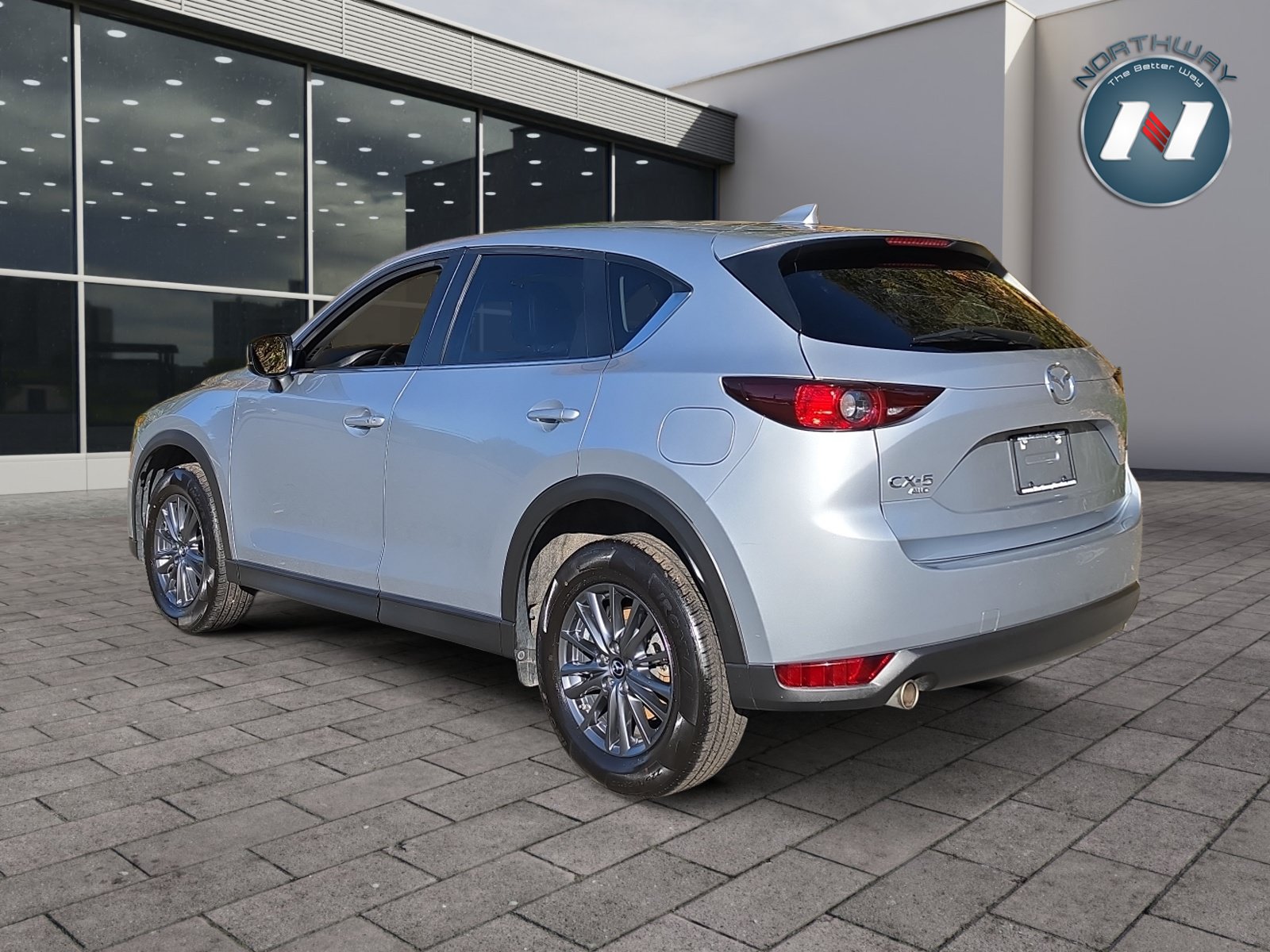 Used 2020 MAZDA CX-5 Touring AWD/4WD image 3