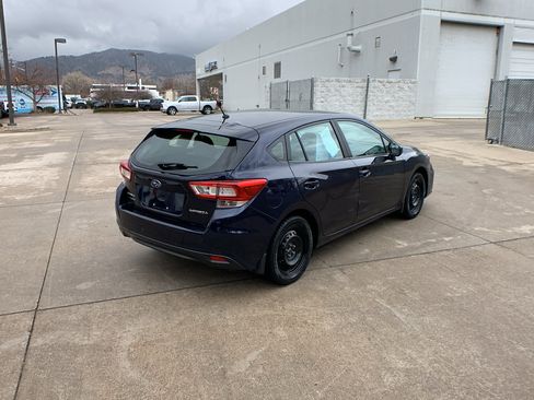 Used 2019 Subaru Impreza 2.0i image 5