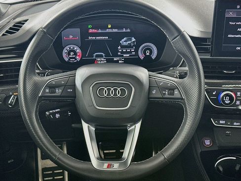 Used 2023 Audi S4 Premium Plus w/ Premium Plus Package AWD/4WD image 18