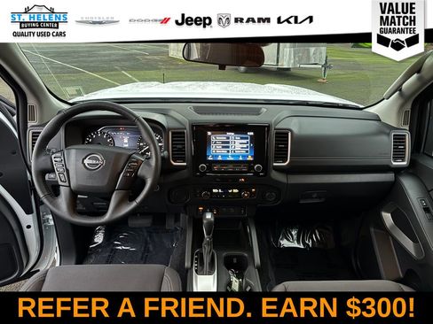 Used 2024 Nissan Frontier SV w/ SV Convenience Package image 21