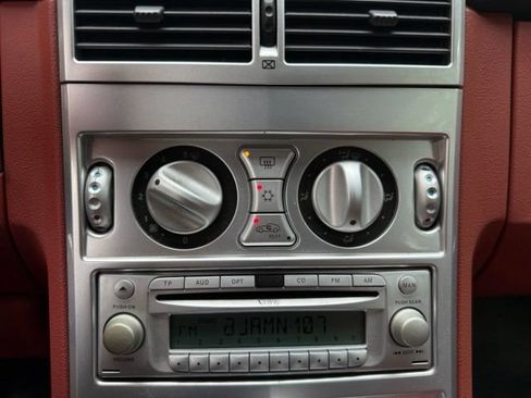 Used 2004 Chrysler Crossfire Coupe RWD image 28